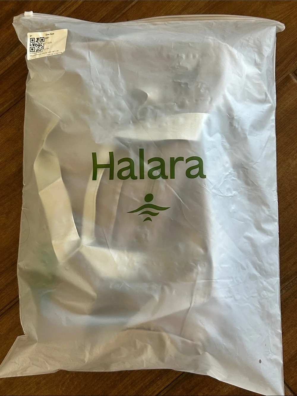 NWT Halara Light Gray Gym Duffel Bag | Travel Weekender Workout Tote
